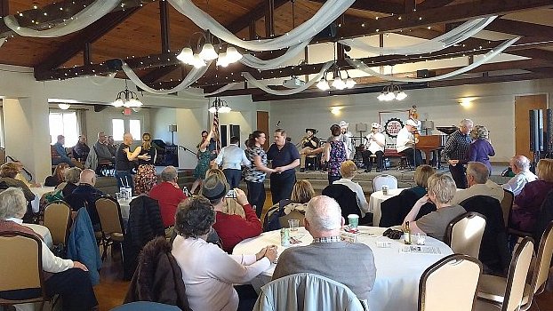 Clintonville Woman's Club with Ragtime Rick
